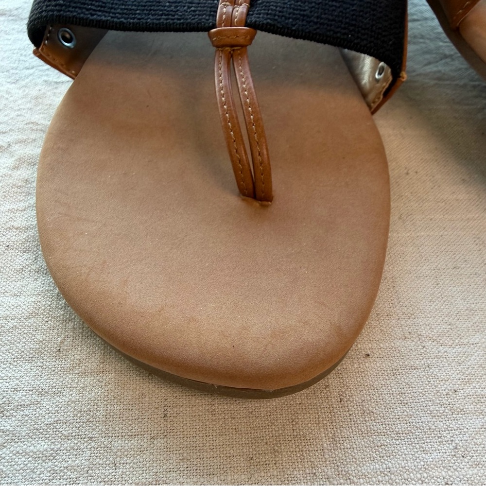 Kenzie Black and Brown Wide-Band Slide Sandals size 8 - Picture 7 of 9